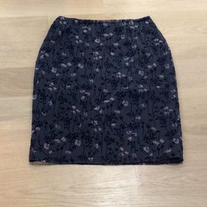 Harold’s mini skirt